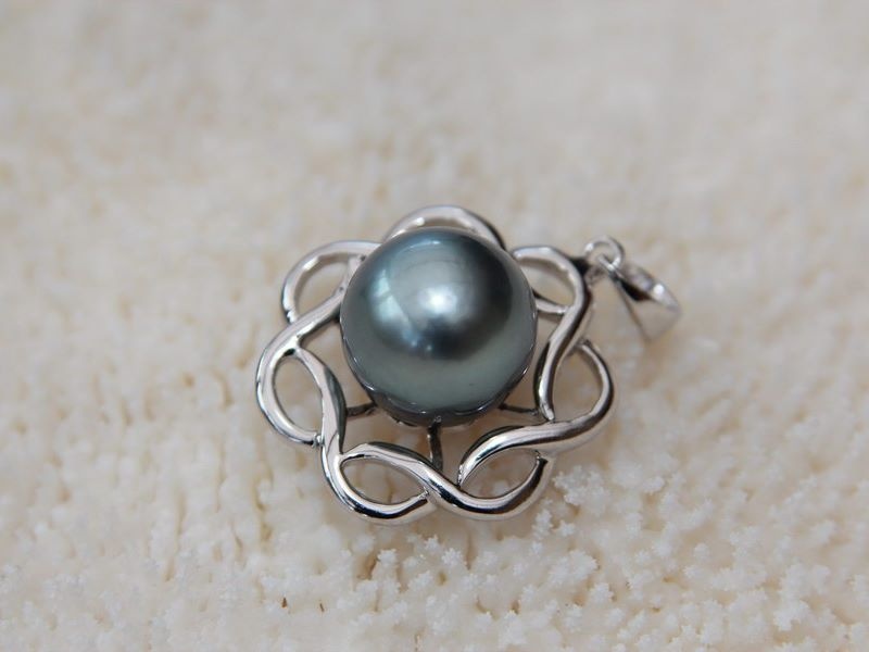 pendentif_argent_perle_noire_kowaku_2.jpg