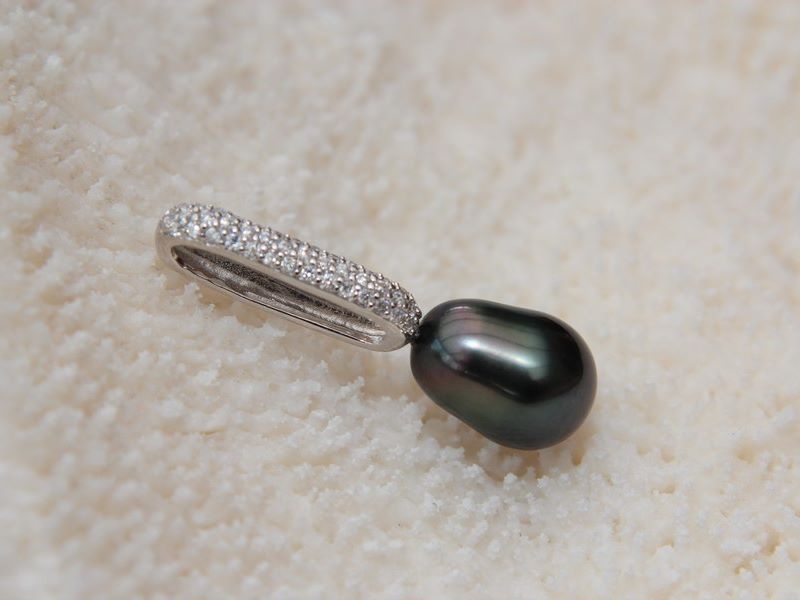 pendentif_argent_perle_noire_haraiki_2.jpg